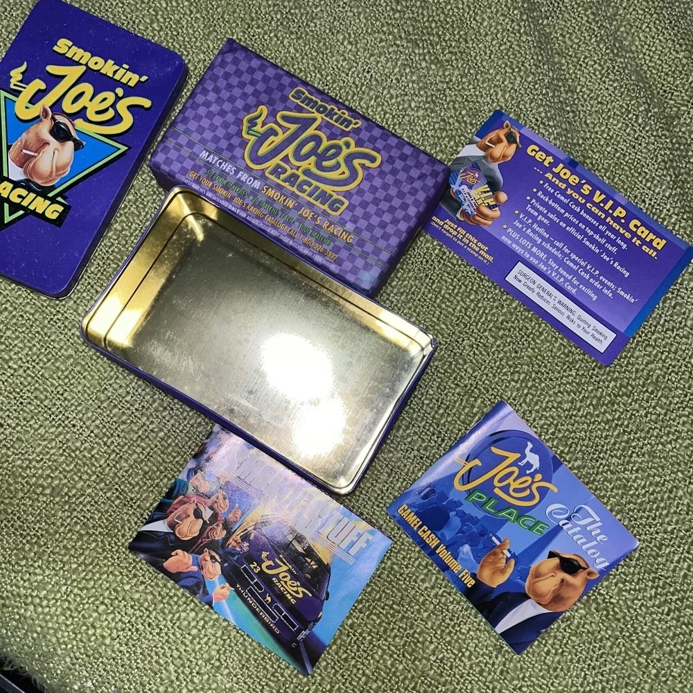 Smokin` Joe's Racing Tin Tobacco Collectors Box with‎ 50 Book Matches